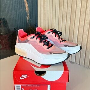 Nike Women's Air Max Dia SE Pink and White Sneakers